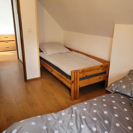 Dom Wakacyjny Merlin Nad Jeziorem Jodlow Slawa Radzyn Extérieur photo