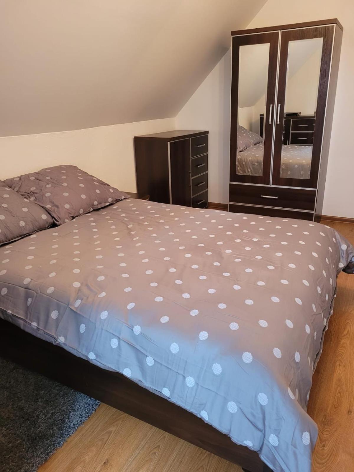 Dom Wakacyjny Merlin Nad Jeziorem Jodlow Slawa Radzyn Extérieur photo